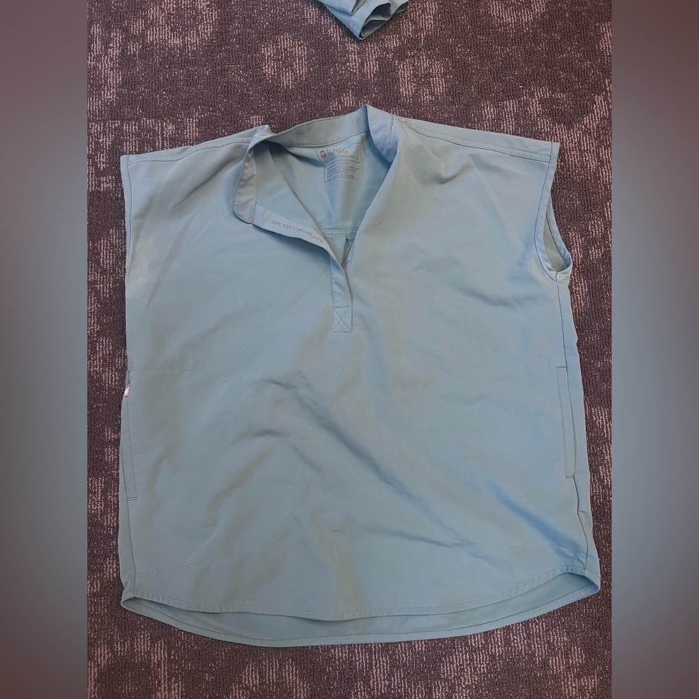 Figs Rafaela Shirt - Picture 3 of 4